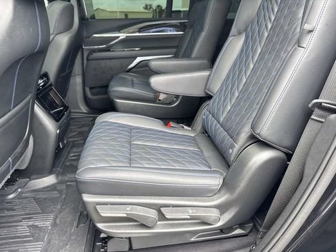 Used 2025 Cadillac Escalade IQ Sport 1 w/ Smart Trailering package AWD/4WD image 19