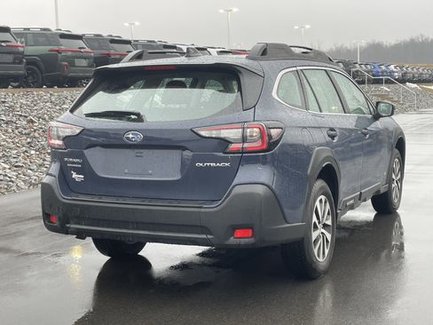 Certified 2025 Subaru Outback image 3
