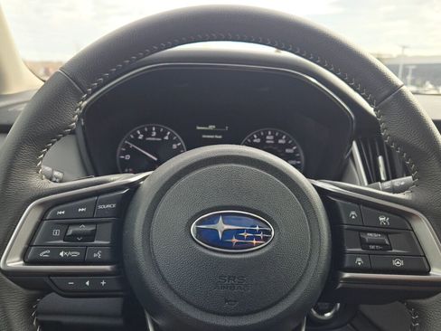 Certified 2025 Subaru Outback Premium w/ Popular Package #1A image 33