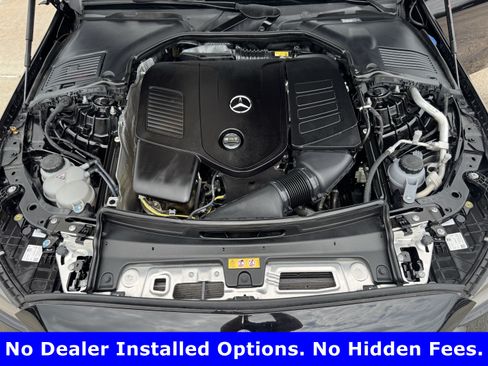 Used 2025 Mercedes-Benz C 300 4MATIC Sedan image 32