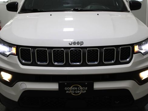 Used 2024 Jeep Compass Latitude AWD/4WD image 51
