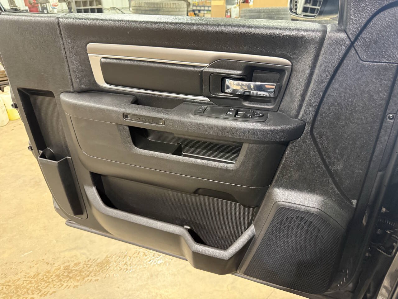 Used 2022 RAM 2500 Tradesman w/ Protection Group AWD/4WD image 14
