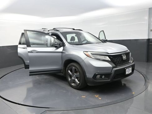 Used 2020 Honda Passport Touring image 30