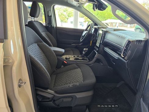 New 2025 Ford Ranger XLT image 12