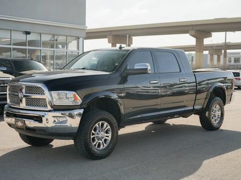 Used 2017 RAM 2500 Laramie w/ Protection Group AWD/4WD image 17