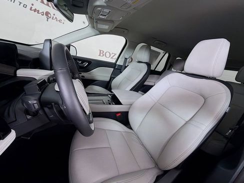New 2026 Lincoln Aviator 2WD image 22