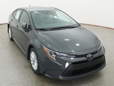 New 2026 Toyota Corolla LE FWD image 14