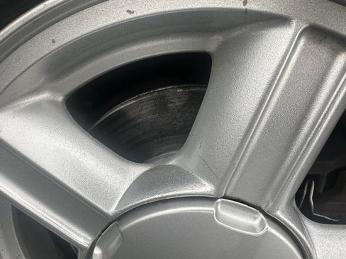 Used 2003 Ford Escape XLS image 7