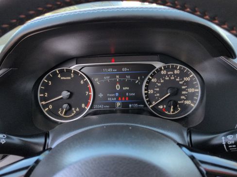 Certified 2024 Nissan Altima 2.5 SR w/ SR Premium Package image 19