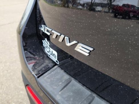 New 2025 Ford Explorer Active w/ Active Comfort Package image 6