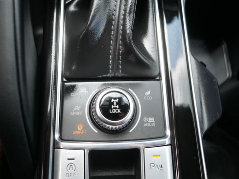 Certified 2023 Kia Telluride SX Prestige AWD/4WD image 32