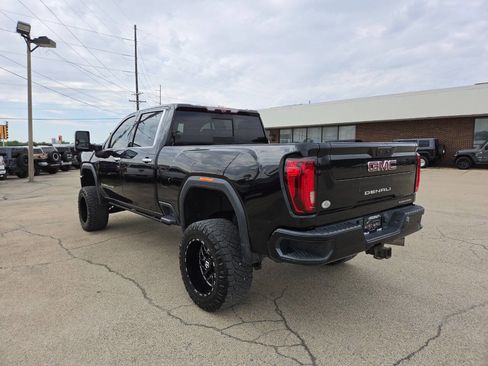Used 2020 GMC Sierra 2500 Denali w/ Denali Ultimate Package AWD/4WD image 4