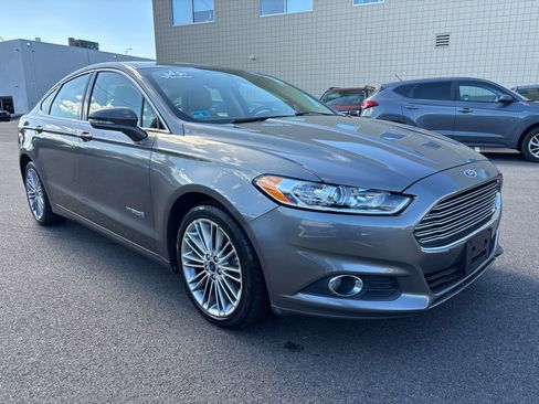 Used 2014 Ford Fusion SE w/ Equipment Group 502A image 7
