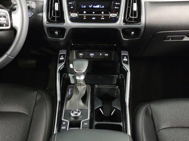 Used 2022 Kia Sorento SX FWD image 21
