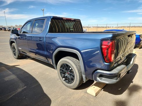 Used 2021 GMC Sierra 1500 Elevation image 2