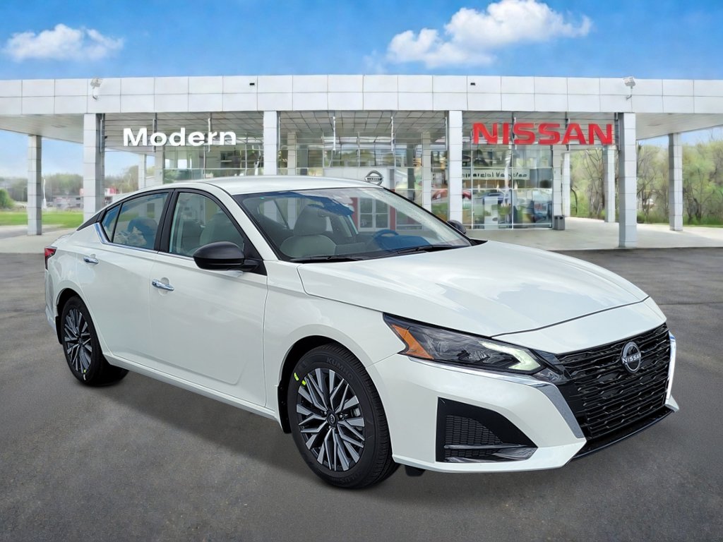 New 2026 Nissan Altima 2.5 SV FWD image 2