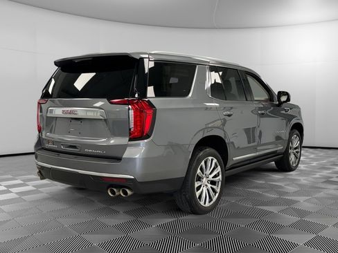 Used 2021 GMC Yukon Denali w/ Denali Premium Package image 8