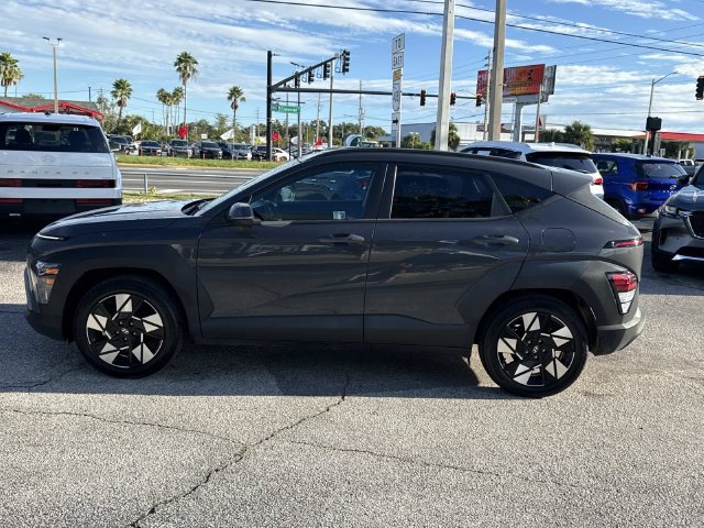 Used 2024 Hyundai Kona SEL FWD image 6