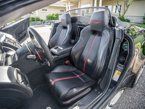 Used 2015 Aston Martin V8 Vantage GT RWD image 34
