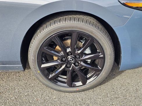 New 2026 MAZDA MAZDA3 2.5 S Hatchback w/ Premium Pkg FWD image 32