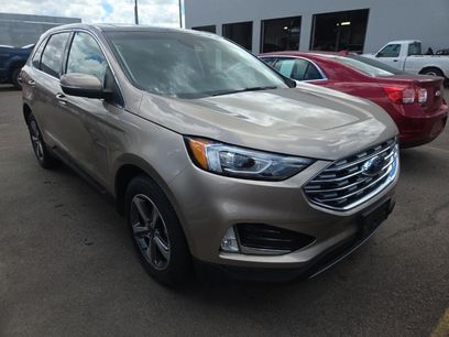Used 2020 Ford Edge SEL w/ Convenience Package
