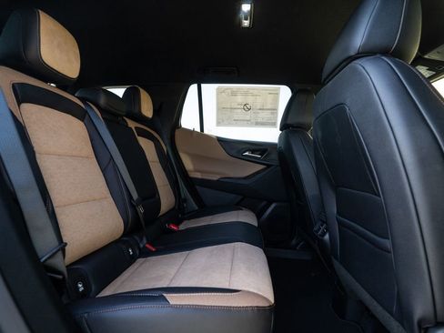 New 2026 Chevrolet Equinox ACTIV image 15