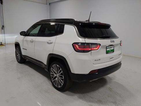 Used 2023 Jeep Compass Limited w/ Elite Group AWD/4WD image 5