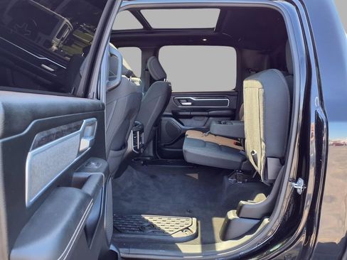 Used 2021 RAM 1500 Big Horn AWD/4WD image 25