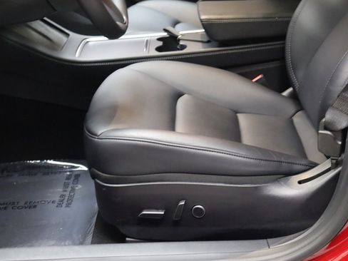 Used 2023 Tesla Model 3 Standard Range image 31