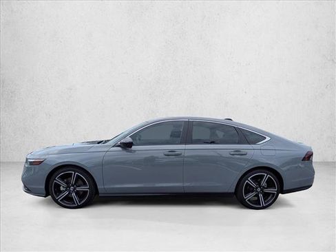 Certified 2025 Honda Accord Sport image 8