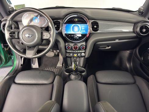 Certified 2024 MINI Cooper SE w/ Signature Upholstery Package FWD image 17