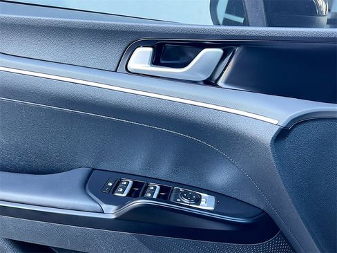 Used 2021 Kia K5 GT-Line image 17