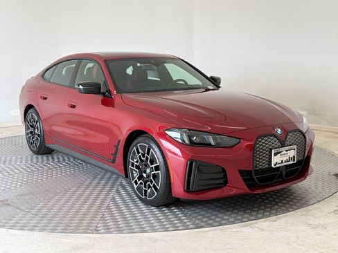 New 2026 BMW i4 xDrive40i w/ M Sport Package AWD/4WD image 7