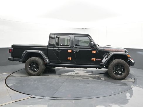 Used 2022 Jeep Gladiator Mojave w/ Cold Weather Group AWD/4WD image 4