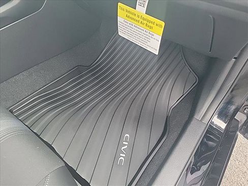 Used 2025 Honda Civic Sport image 25