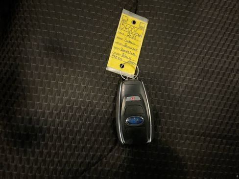 Used 2023 Subaru Forester Premium image 27