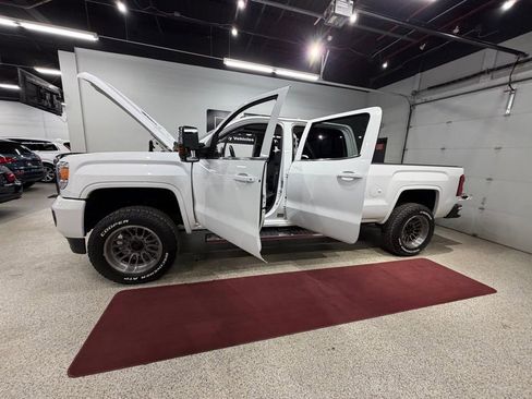 Used 2016 GMC Sierra 3500 Denali w/ Duramax Plus Package image 56
