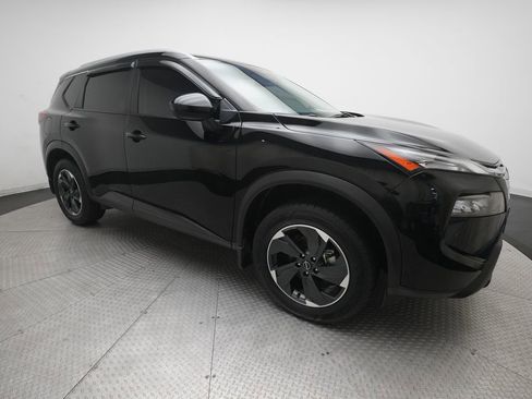 Certified 2024 Nissan Rogue SV w/ SV Premium Package AWD/4WD image 37