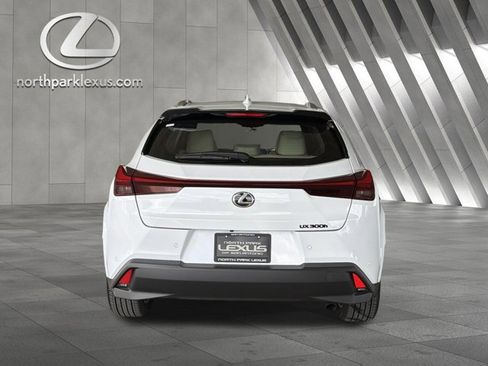 Certified 2026 Lexus UX 300h FWD w/ Accessory Package (Z1) image 28