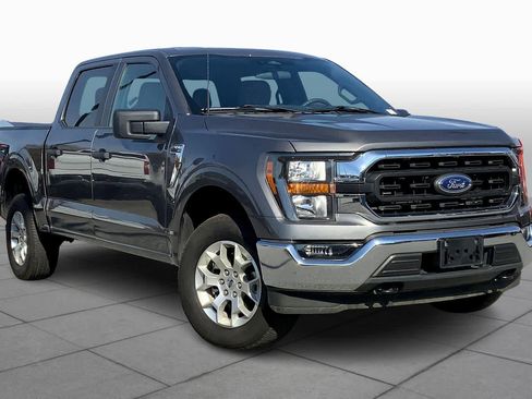 Used 2023 Ford F150 XLT image 4
