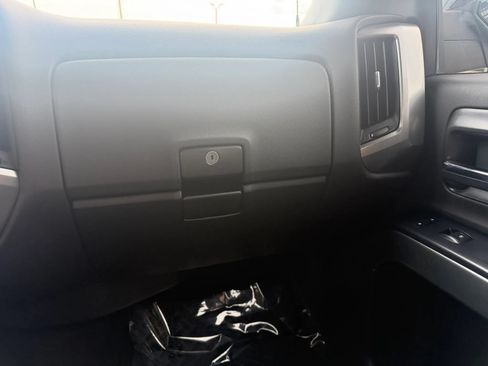 Used 2016 Chevrolet Silverado 1500 LT w/ LT Fleet Convenience Package AWD/4WD image 33