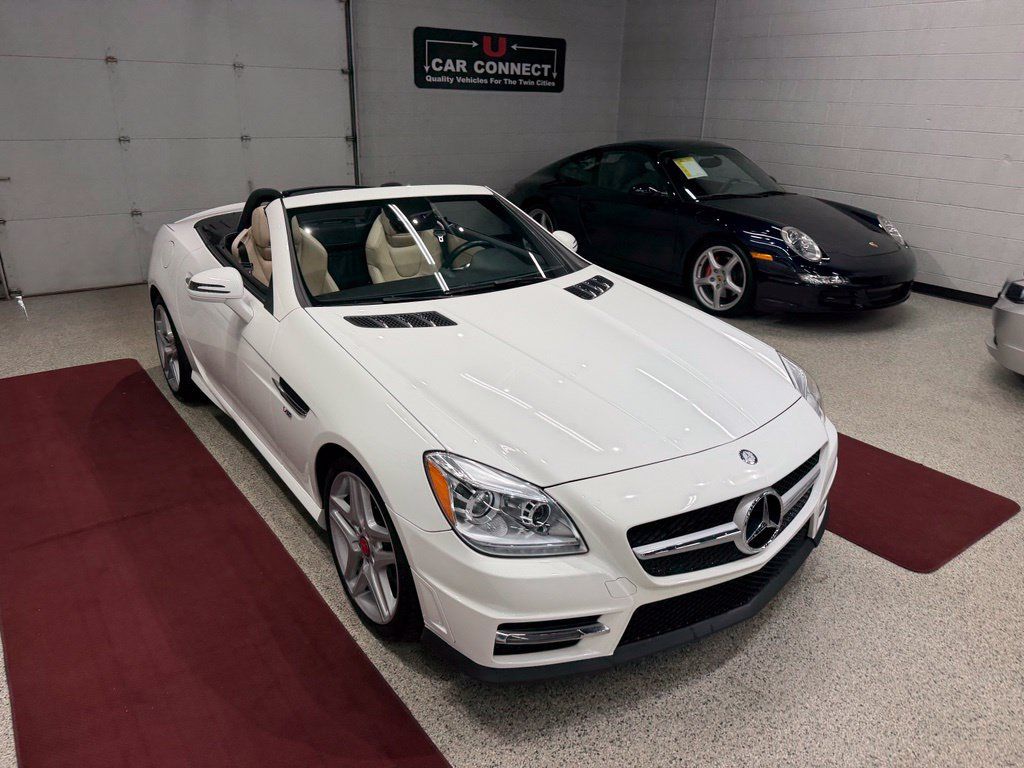 Used 2016 Mercedes-Benz SLK 350 image 9