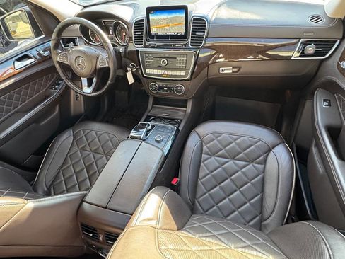 Used 2019 Mercedes-Benz GLS 450 4MATIC image 26