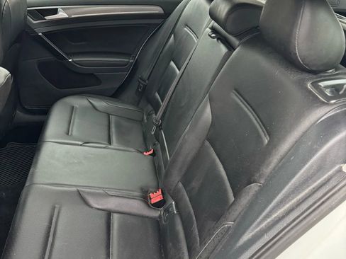 Used 2017 Volkswagen Golf Alltrack SEL image 15