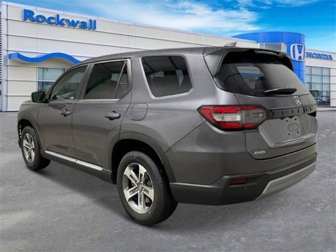 New 2025 Honda Pilot EX-L image 3