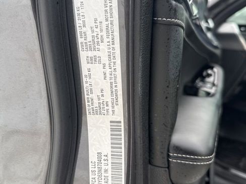 Used 2022 Jeep Grand Cherokee Overland image 13