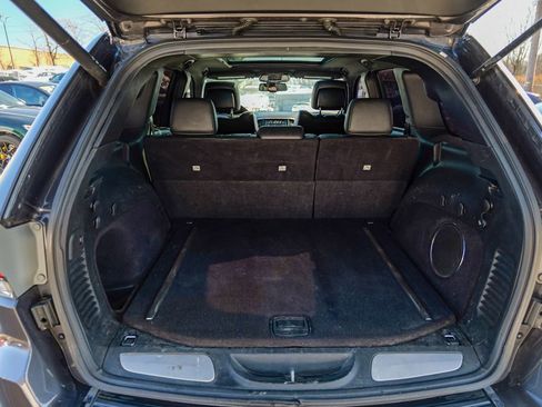 Used 2014 Jeep Grand Cherokee Limited w/ Luxury Group II image 56