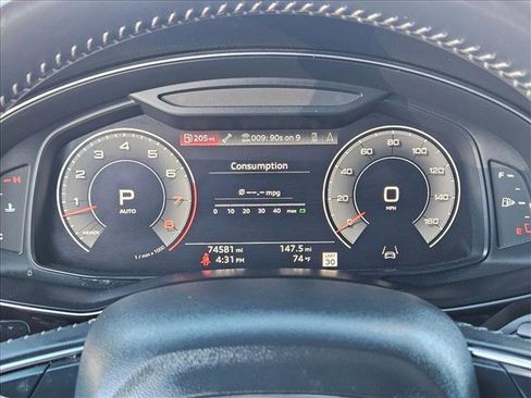 Used 2019 Audi Q8 Premium Plus w/ Premium Plus image 10