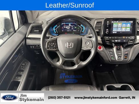 Used 2023 Honda Odyssey EX-L image 32