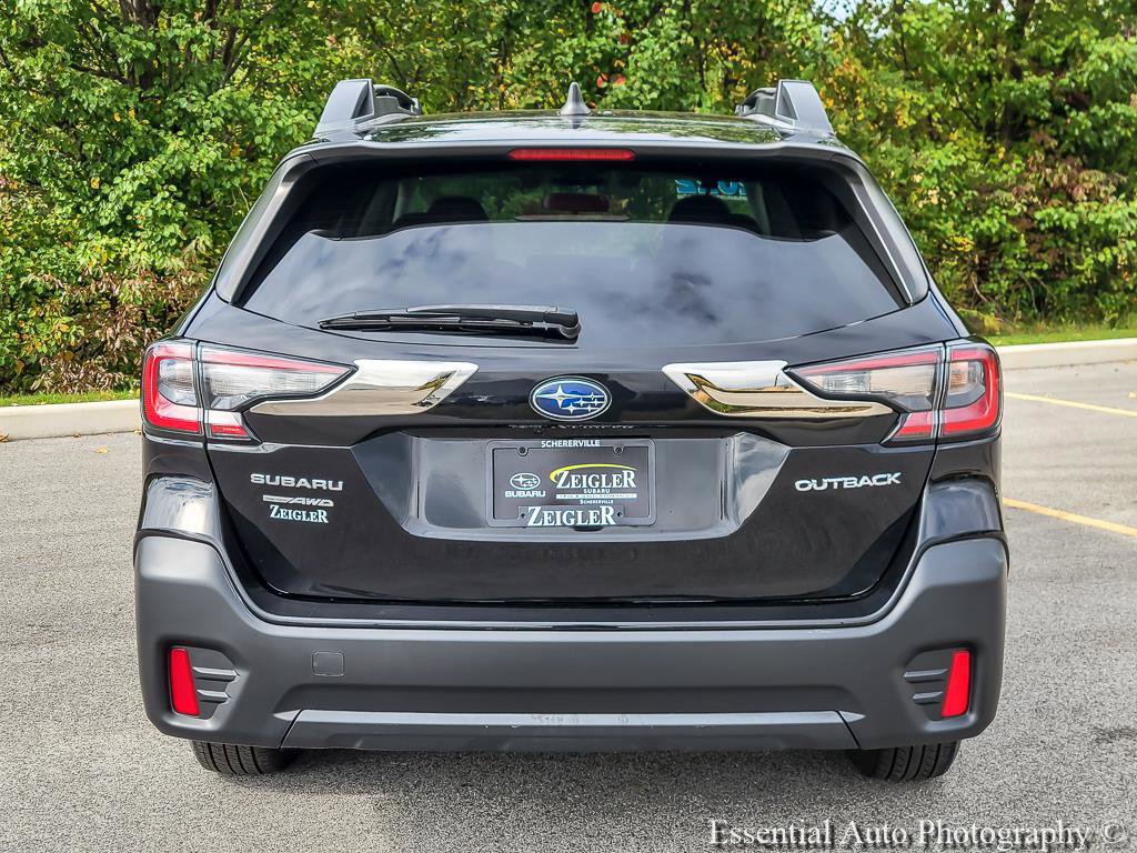 Used 2022 Subaru Outback Premium AWD/4WD image 5